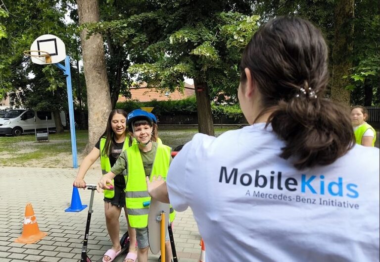 Mobil Kids